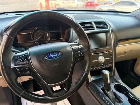 Used 2016 Ford Explorer Limited w/ Equipment Group 301A image 12