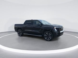 New 2025 GMC Sierra EV Denali video 2