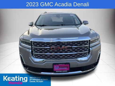 Used 2023 GMC Acadia Denali w/ Denali Technology Package FWD image 2