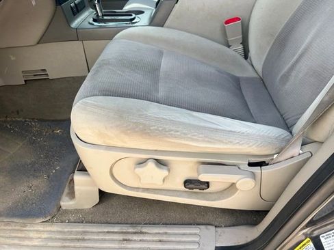 Used 2007 Ford Explorer XLT AWD/4WD image 14