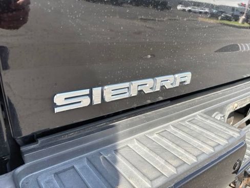 Used 2018 GMC Sierra 3500 Denali w/ Duramax Plus Package AWD/4WD image 8