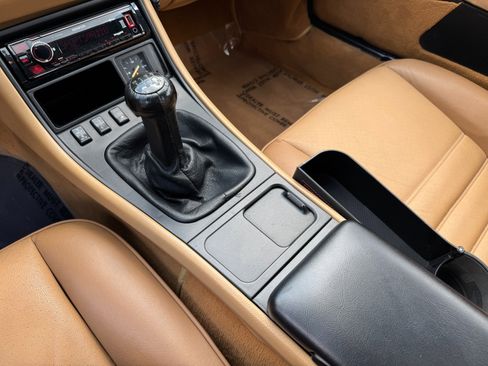 Used 1993 Porsche 968 Cabriolet image 36