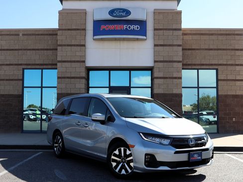 Used 2025 Honda Odyssey EX-L image 47