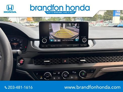 Used 2023 Honda Accord EX image 20