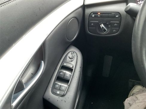 Used 2021 INFINITI QX50 Luxe w/ Appearance Package image 12