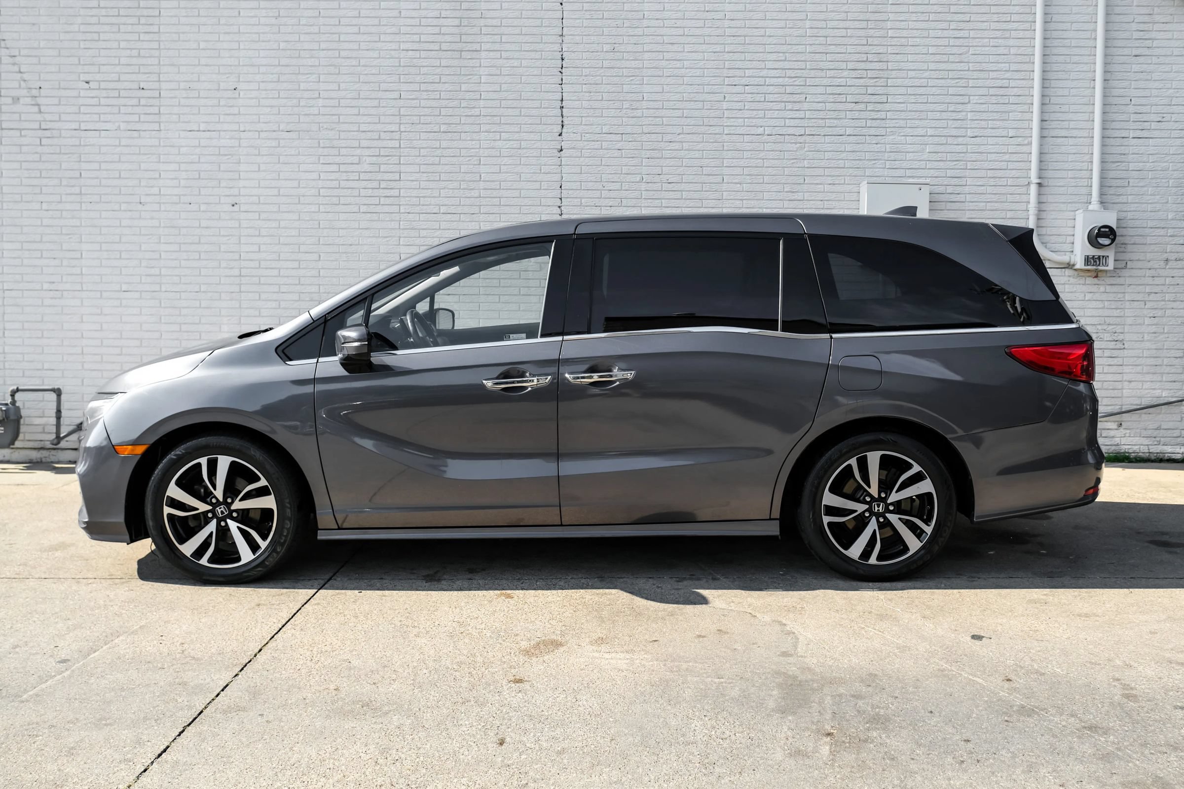Used 2019 Honda Odyssey Elite image 11