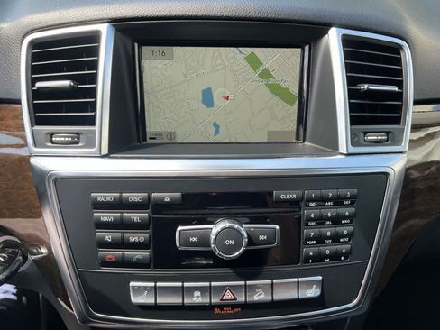 Used 2015 Mercedes-Benz ML 350 4MATIC w/ Premium 1 Package image 14