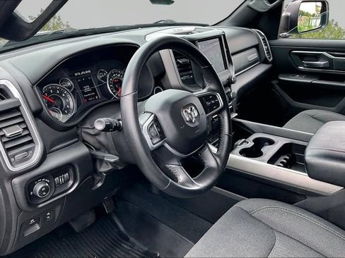 Used 2019 RAM 1500 Big Horn AWD/4WD image 12