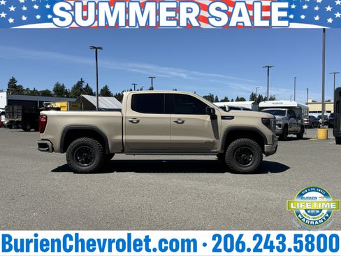 Used 2023 GMC Sierra 1500 AT4 w/ AT4 Premium Package AWD/4WD image 17