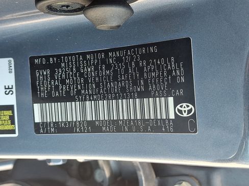 Used 2024 Toyota Corolla LE FWD image 27
