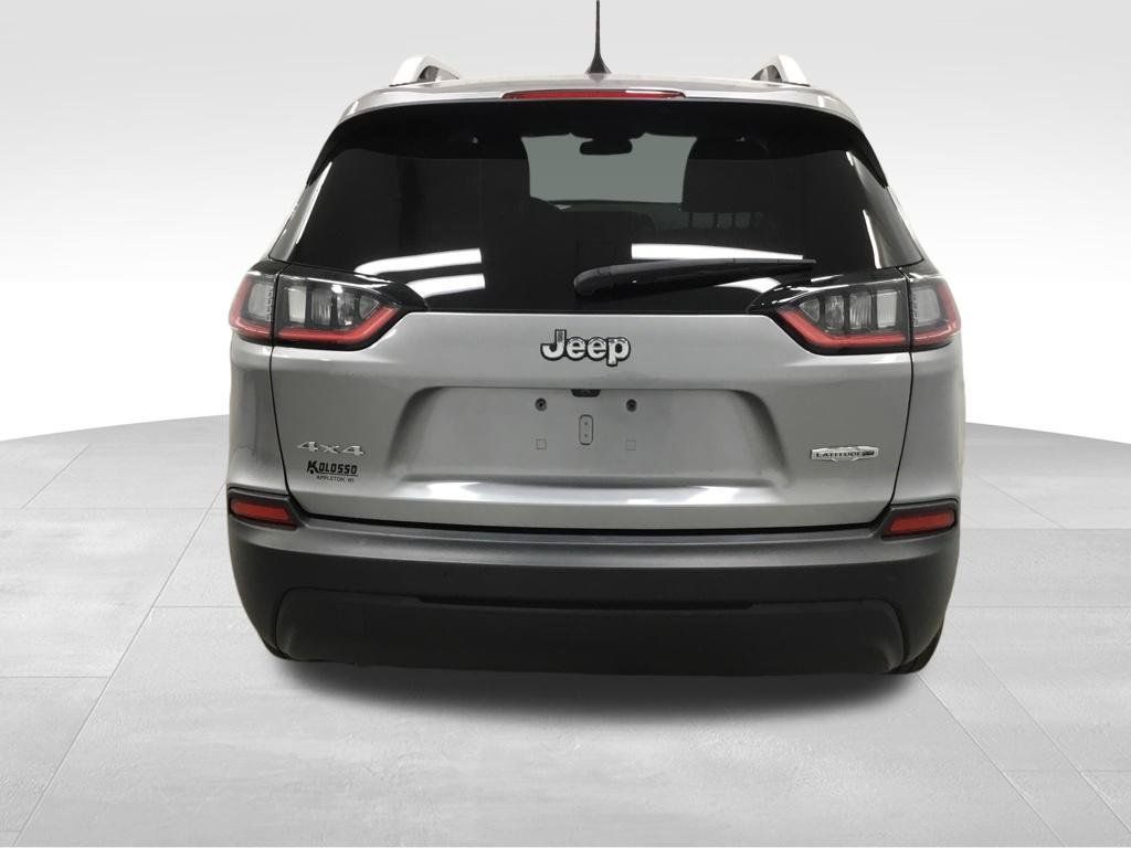 Used 2019 Jeep Cherokee Latitude Plus w/ Cold Weather Group AWD/4WD image 38