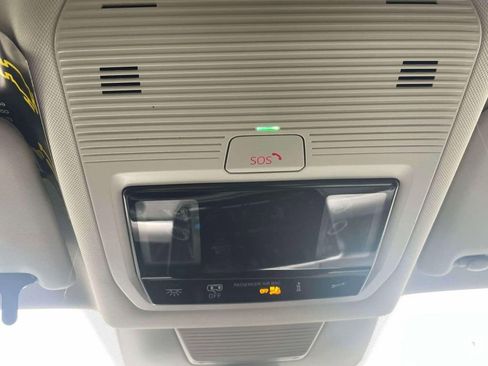 New 2026 Volkswagen Tiguan SE R-Line image 27