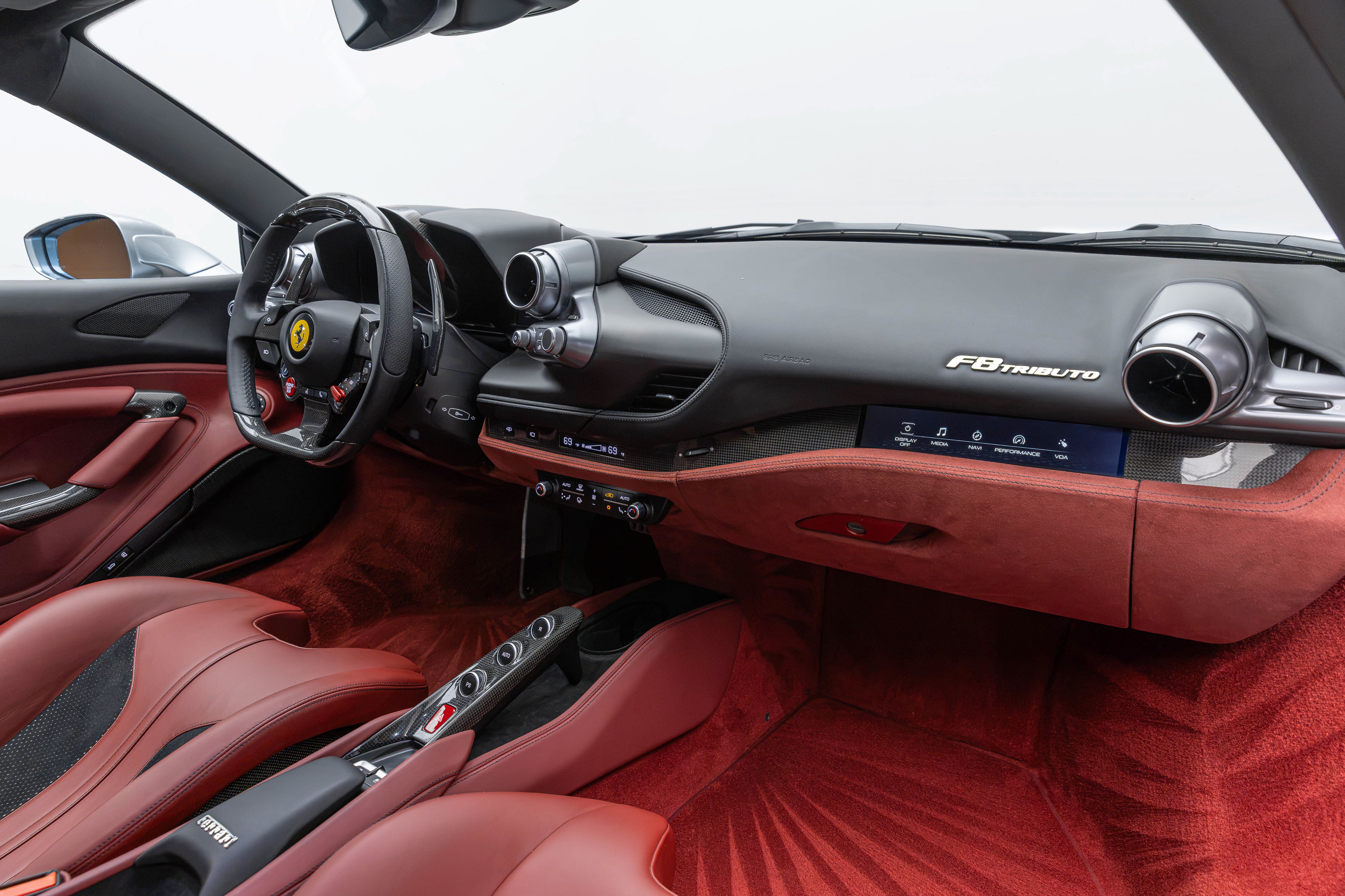 Used 2020 Ferrari F8 Tributo RWD image 43