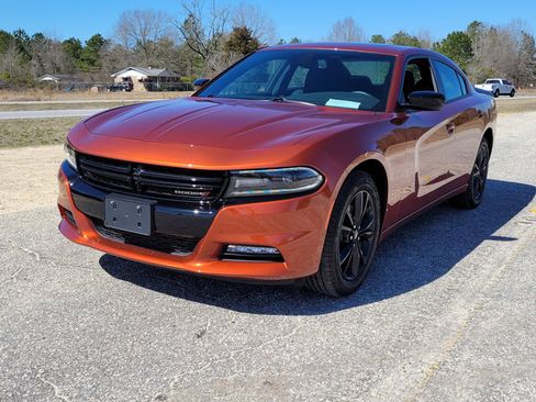 Used 2021 Dodge Charger SXT w/ Driver Convenience Group image 7
