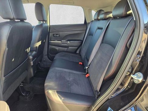 Used 2024 Mitsubishi Outlander Sport AWD image 17