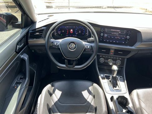 Used 2019 Volkswagen Jetta SEL Premium FWD image 23