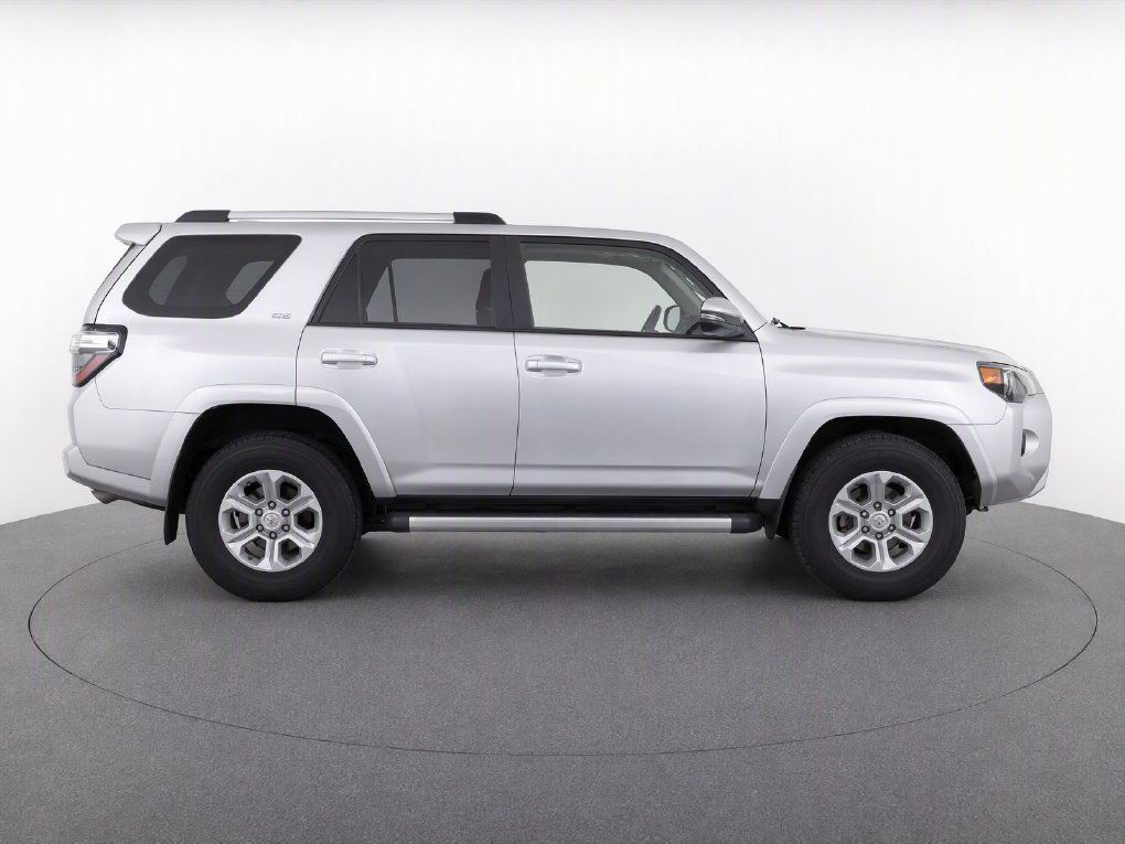 Used 2020 Toyota 4Runner SR5 Premium w/ Moonroof Package AWD/4WD image 11