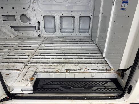 Used 2020 Ford Transit 250 Medium Roof RWD image 32