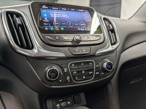 Certified 2024 Chevrolet Equinox LT image 24
