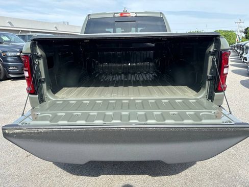 New 2026 RAM 1500 Big Horn AWD/4WD image 24