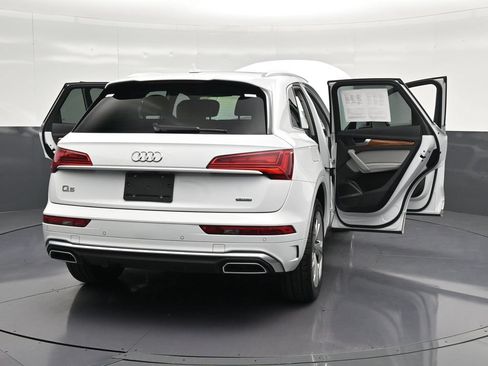 Used 2023 Audi Q5 2.0T Premium Plus AWD/4WD image 35