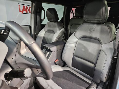 Used 2023 Ford Bronco Big Bend image 23