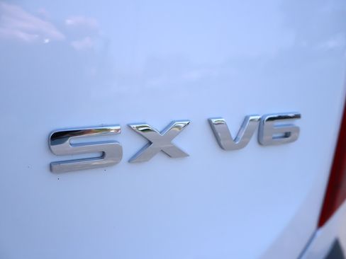 Used 2020 Kia Telluride SX w/ Towing Package FWD image 32