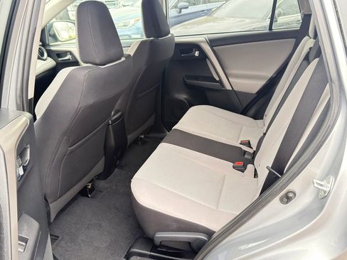 Used 2016 Toyota RAV4 XLE image 11