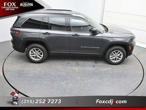 New 2025 Jeep Grand Cherokee Laredo X w/ Luxury Tech Group I image 31