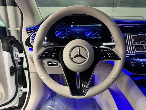 Certified 2023 Mercedes-Benz EQS 580 4MATIC Sedan image 25