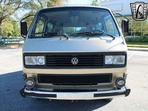 Used 1987 Volkswagen Vanagon image 9