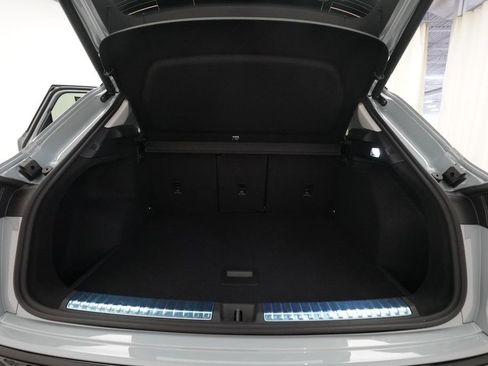 New 2026 Audi Q3 quattro 2.0T AWD/4WD image 10