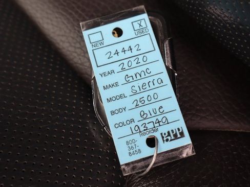 Used 2020 GMC Sierra 2500 Denali w/ Denali Ultimate Package image 24