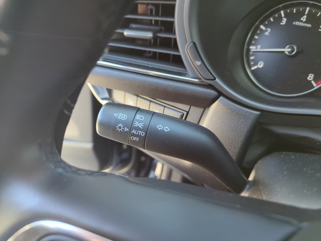 Used 2025 MAZDA CX-30 AWD 2.5 S w/ Preferred Package image 16