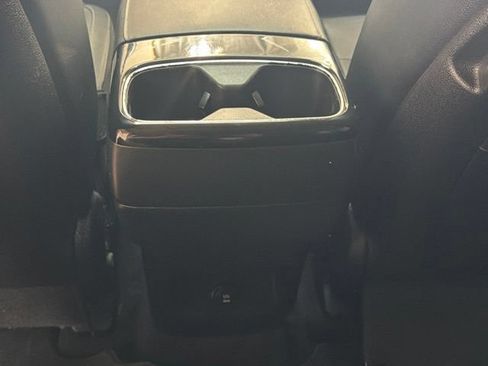 Used 2023 Kia Telluride EX w/ EX Captain's Chair Package AWD/4WD image 19