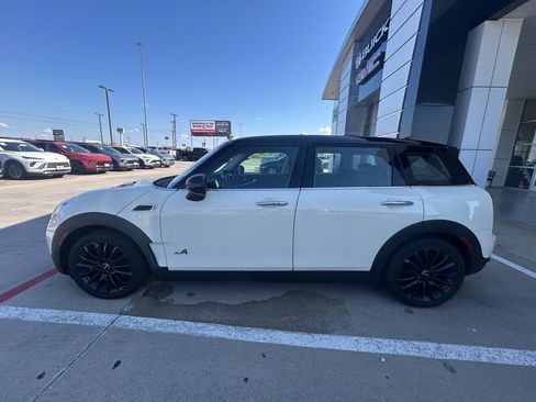 Used 2019 MINI Cooper Clubman ALL4 w/ Premium Package image 2