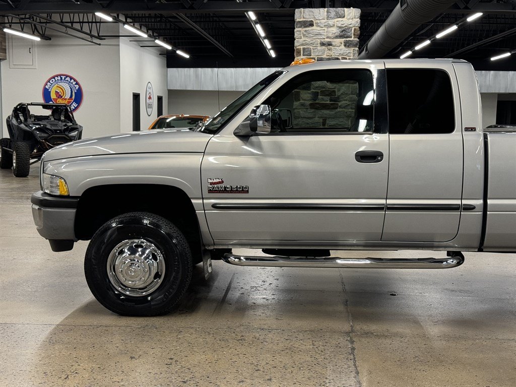 Used 2000 Dodge Ram 3500 Truck 4x4 Quad Cab image 5
