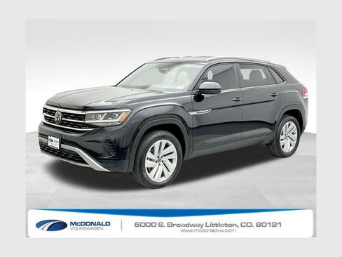 Used 2023 Volkswagen Atlas Cross Sport SE image 1