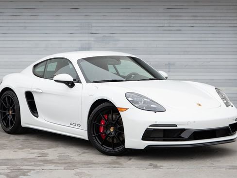 Certified 2025 Porsche 718 Cayman GT4 image 10