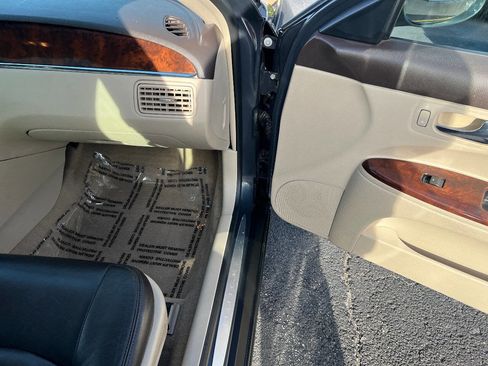 Used 2009 Buick LaCrosse CX FWD image 29