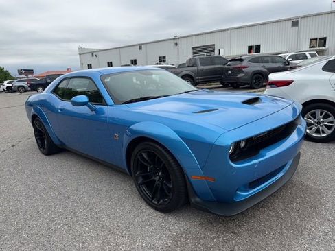 Used 2023 Dodge Challenger R/T Scat Pack RWD image 3