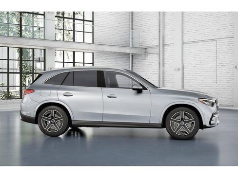 New 2026 Mercedes-Benz GLC 300 4MATIC image 15