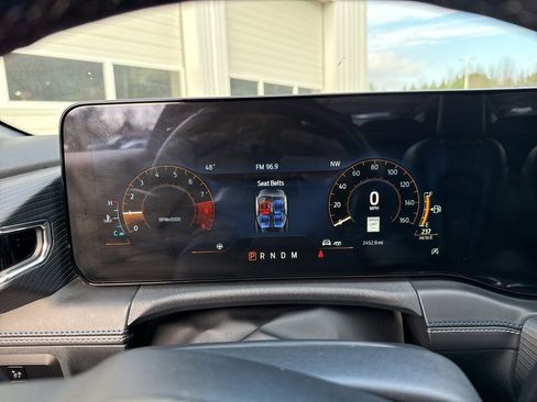 Used 2024 Ford Mustang GT Premium image 10