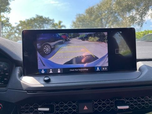 Used 2023 Honda Accord Sport image 8