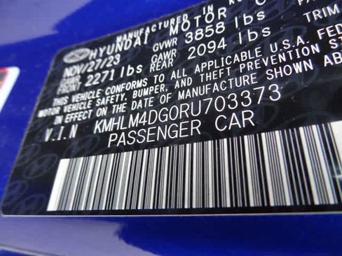 Used 2024 Hyundai Elantra SEL FWD image 45