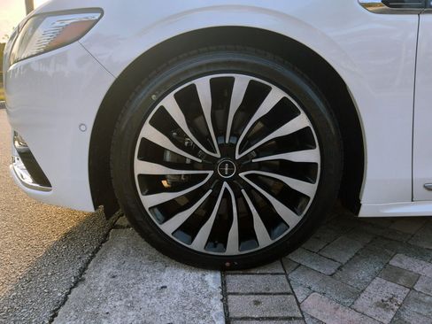 Used 2020 Lincoln Continental Black Label image 43