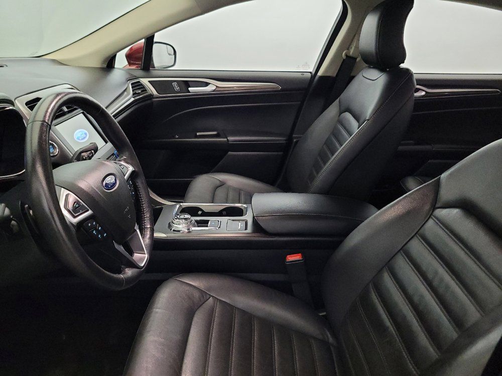 Used 2018 Ford Fusion SE w/ Fusion SE Technology Package FWD image 17