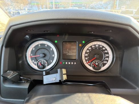 Used 2015 RAM 2500 Tradesman w/ Chrome Appearance Group image 18