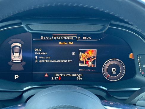 Used 2021 Audi R8 V10 w/ Premium Package image 24