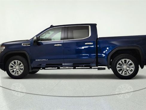 Used 2023 GMC Sierra 1500 Denali AWD/4WD image 4